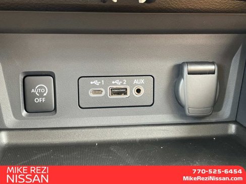 New 2025 Nissan Sentra SV w/ SV Premium Package image 18