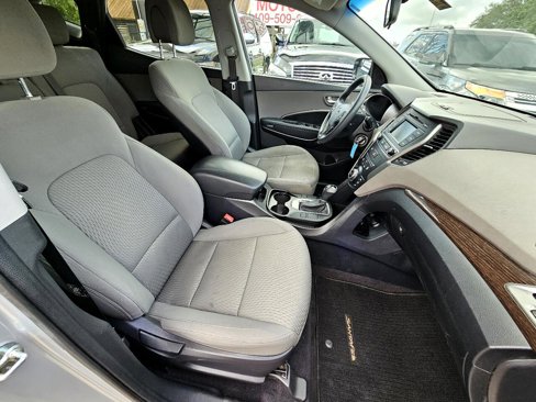 Used 2017 Hyundai Santa Fe Sport image 18