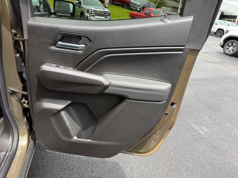 New 2025 GMC Canyon Elevation w/ Convenience Package image 20