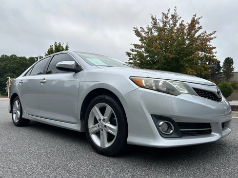 Used 2014 Toyota Camry SE image 10