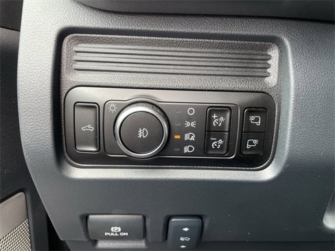 New 2025 Ford F350 Lariat image 30