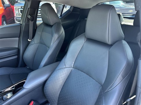 Used 2022 Toyota C-HR Limited image 23