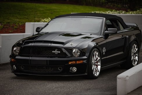Used 2007 Ford Mustang Shelby GT500 image 2