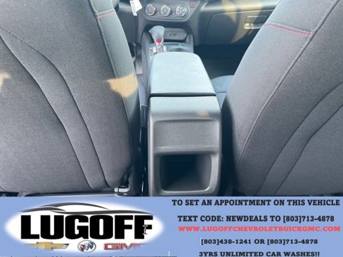 New 2026 Chevrolet Trax RS w/ Sunroof Package image 17