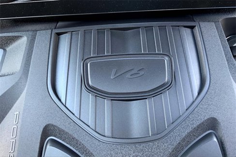 New 2025 Porsche Panamera 4 image 39
