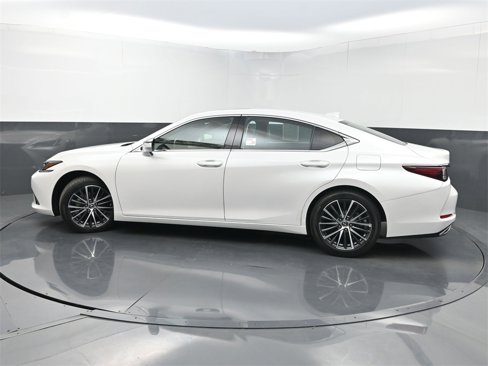 Used 2024 Lexus ES 350 w/ Premium Package image 44