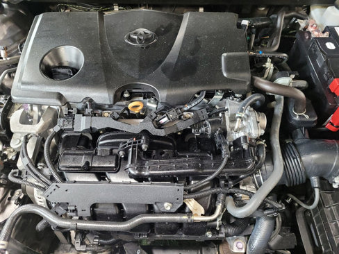 Used 2021 Toyota Camry LE image 30