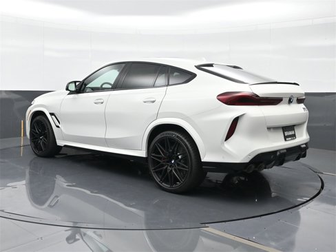 Used 2026 BMW X6 M Competition w/ Executive Package image 2