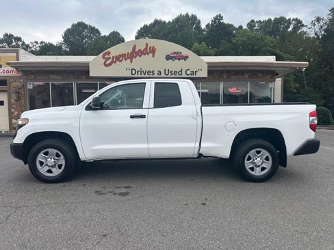 Used 2019 Toyota Tundra SR5 image 2