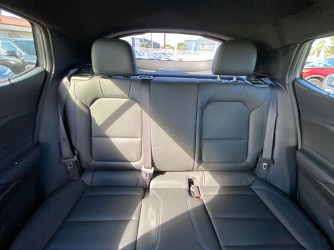 Used 2025 Buick Envista Sport Touring image 38