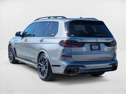 New 2026 BMW X7 M60i image 9