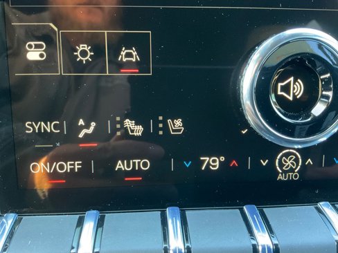 New 2026 GMC Acadia AT4 w/ Super Cruise Package image 9