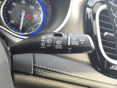 New 2025 Chrysler Pacifica Select w/ Uconnect Theater Family Group image 20