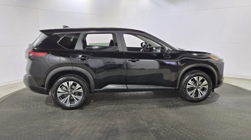 Used 2023 Nissan Rogue SV image 8