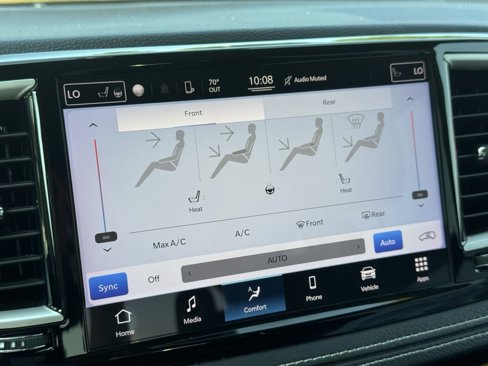 Used 2022 Chrysler Pacifica Touring-L image 31