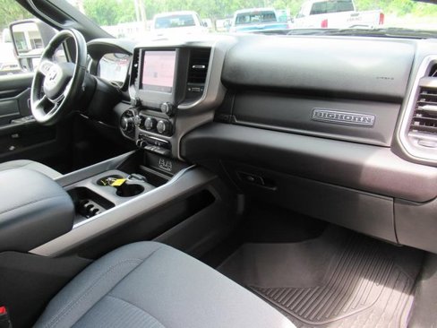 Used 2023 RAM 2500 Big Horn w/ Level 1 Equipment Group image 12