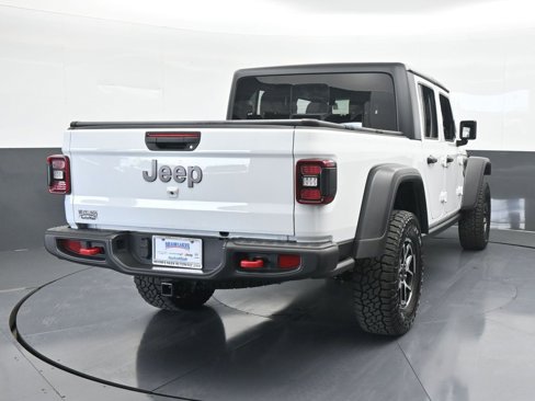 Used 2024 Jeep Gladiator Rubicon image 5
