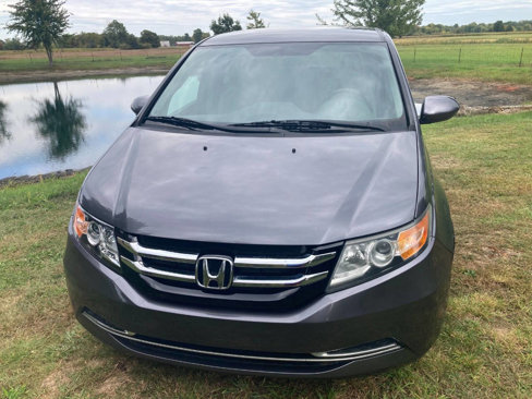 Used 2016 Honda Odyssey SE image 2