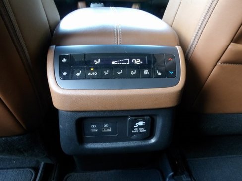 Certified 2023 Nissan Pathfinder Platinum image 32