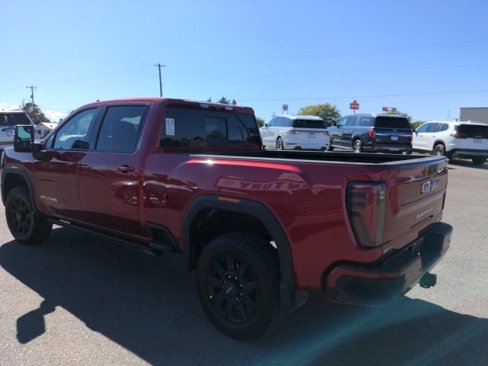 Used 2025 GMC Sierra 3500 AT4 w/ AT4 Premium Plus Package image 5