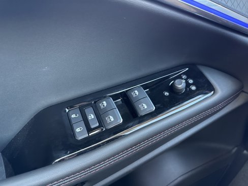 New 2025 Jeep Wagoneer Limited w/ Comfort Package image 22