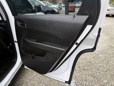 Used 2015 GMC Terrain SLT image 14