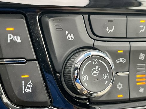 Used 2018 Buick Encore Premium w/ Experience Buick Package image 24