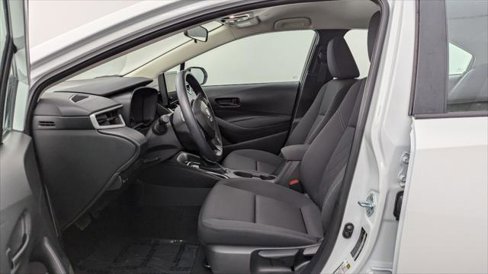 Used 2025 Toyota Corolla LE image 13