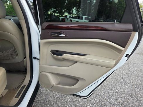 Used 2015 Cadillac SRX Premium image 31