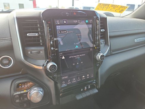Used 2025 RAM 1500 Laramie image 33