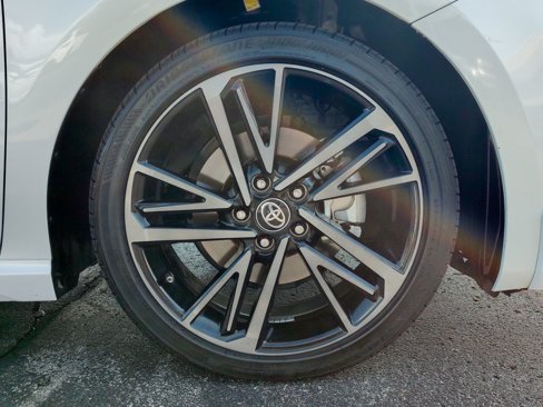 Used 2025 Toyota Camry XSE image 31