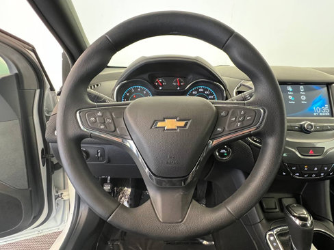 Used 2017 Chevrolet Cruze LT w/ Convenience Package image 15