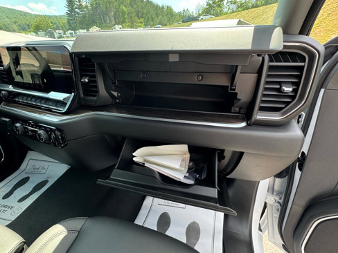Used 2025 Chevrolet Silverado 2500 LT w/ All Star Edition image 34