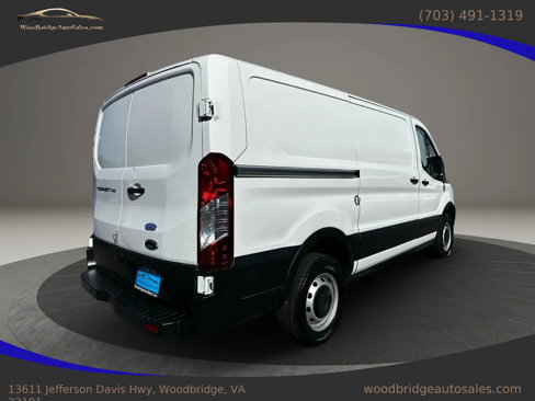 Used 2019 Ford Transit 250 130 Low Roof image 4