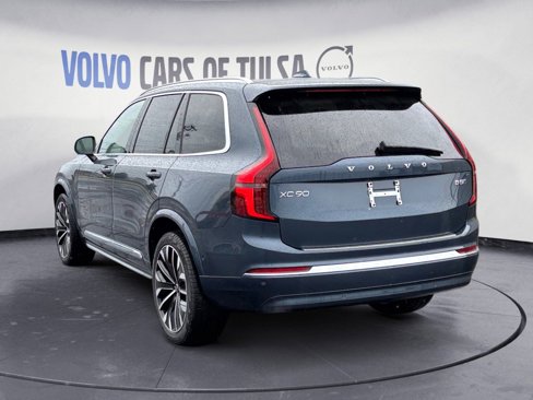 New 2026 Volvo XC90 B5 Ultra image 3