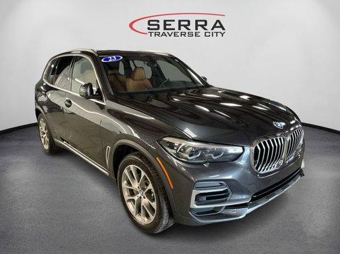 Used 2023 BMW X5 xDrive40i w/ Premium Package image 3