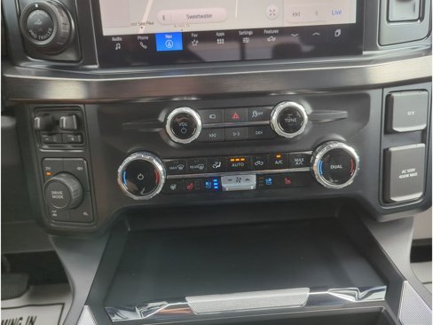 Used 2025 Ford F350 Lariat w/ Lariat Ultimate Package image 25
