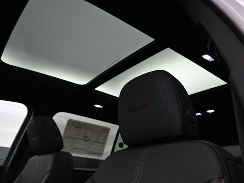 New 2026 GMC Acadia AT4 w/ Luxury Package image 33