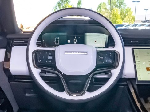 New 2025 Land Rover Range Rover Sport Dynamic SE image 12