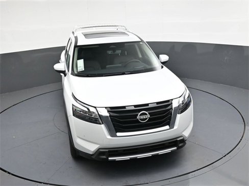 New 2025 Nissan Pathfinder Platinum image 21