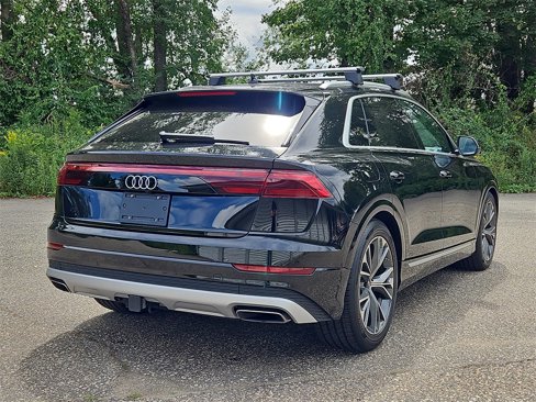 Used 2024 Audi Q8 Prestige image 7