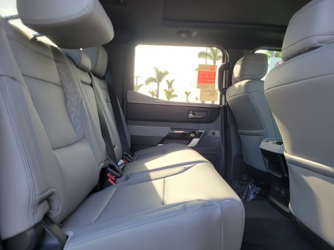 New 2025 Toyota Tundra Limited image 15