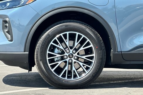 New 2025 Ford Escape SE image 25