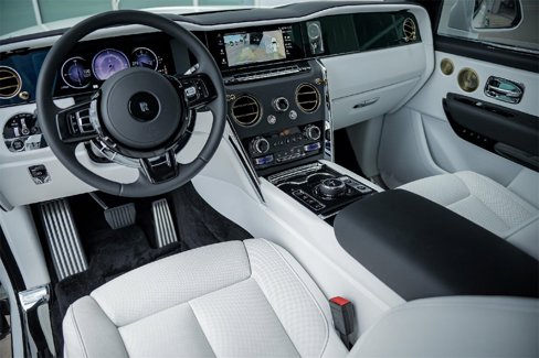 New 2025 Rolls-Royce Cullinan image 19