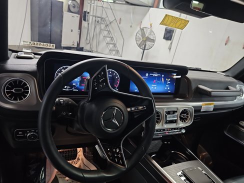 Used 2025 Mercedes-Benz G 550 image 23