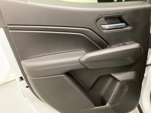 New 2024 Chevrolet Colorado LT w/ LT Convenience Package image 11