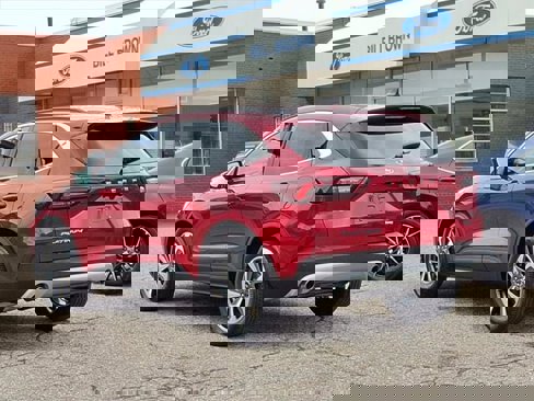 Certified 2023 Ford Escape Platinum image 2