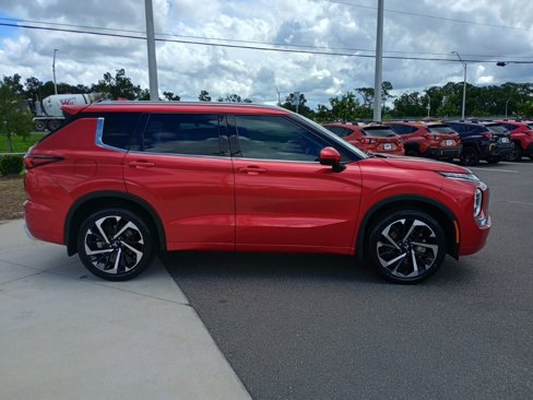 Used 2023 Mitsubishi Outlander SEL image 4