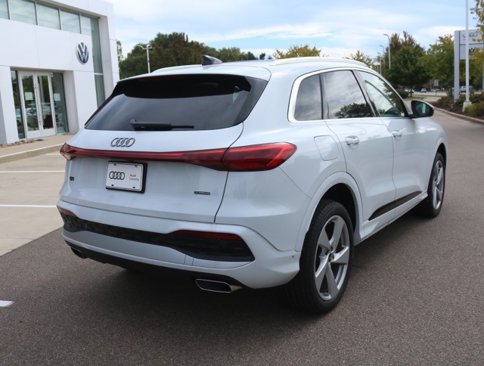 New 2025 Audi Q5 Premium Plus image 3
