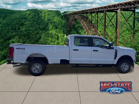 New 2026 Ford F250 XL w/ XL Chrome Package image 6